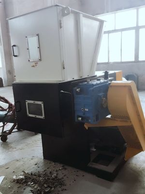 500kg / h ABS توده های خردکن پلاستیک